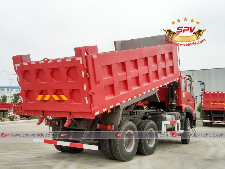 Tipper Truck Sinotruk - RB